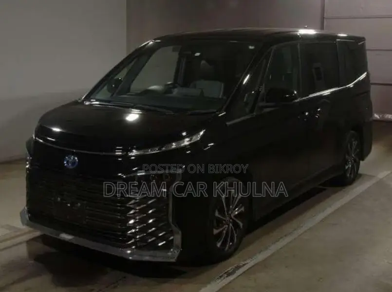 Toyota Voxy S-Z Leg Rest Full Option 2022