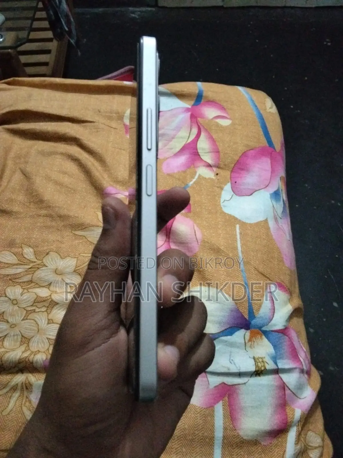 Vivo Y19s . (Used)