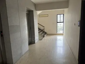 গুলশান ১-এ চমৎকার নতুন বিল্ডিং অফিস ২৬৫০ বর্গফুট ভাড়ার জন্য