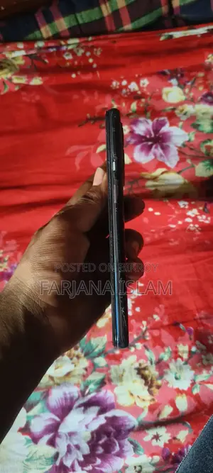 OnePlus 9 (Used)