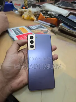 Samsung Galaxy S21 (Used)