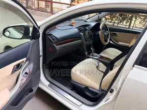 Toyota Premio 2013 White