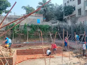 গ্রাহক আকর্ষণে অপ্রতিরোধ্য ব্যবসা এলাকা—স্বপ্নসিন্ধু প্রজেক্ট,উত্তরা