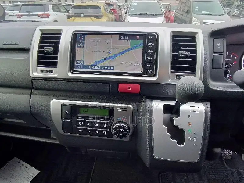 Toyota Hiace SUPER GL 2021