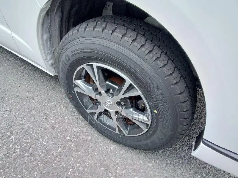 Toyota Hiace SUPER GL 2021