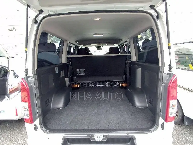 Toyota Hiace SUPER GL 2021