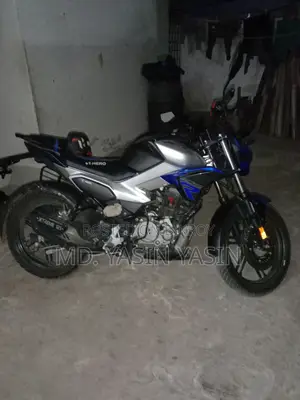 Hero Xtreme 125R . 2025