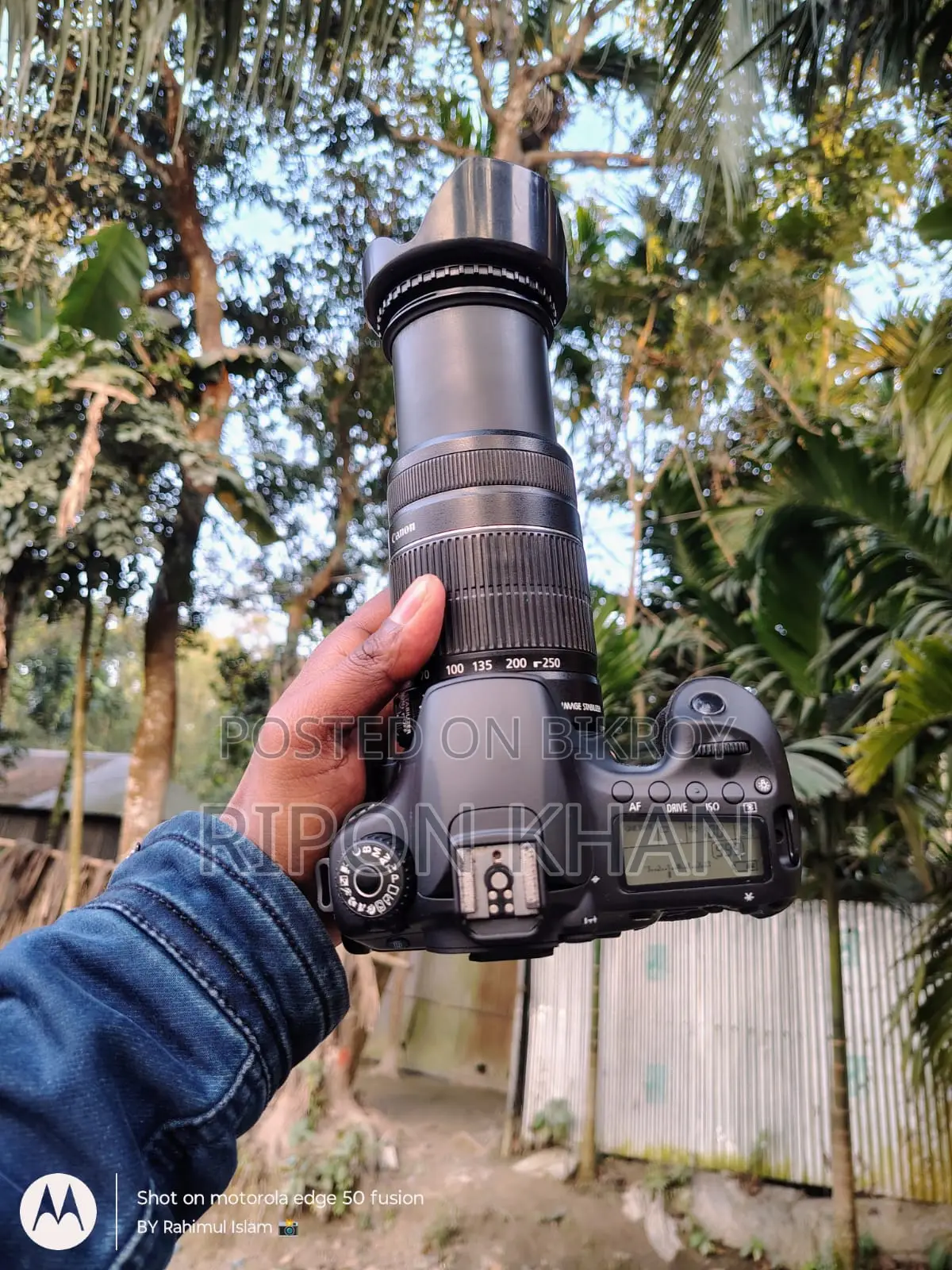 Canon 60d Dslr ক্যামেরা 18-135mm লেন্স ২টি ব্যাটারি, চার্জার ও ব্যাগ