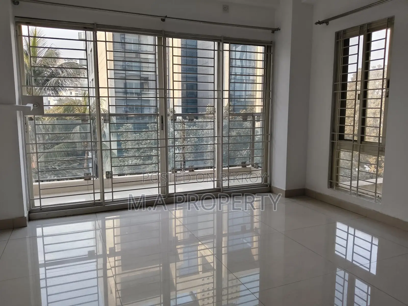 Rent Apartment 4-Bed, 4-Baths, 4000 sqft, 2-Carpark, Gulshan-2