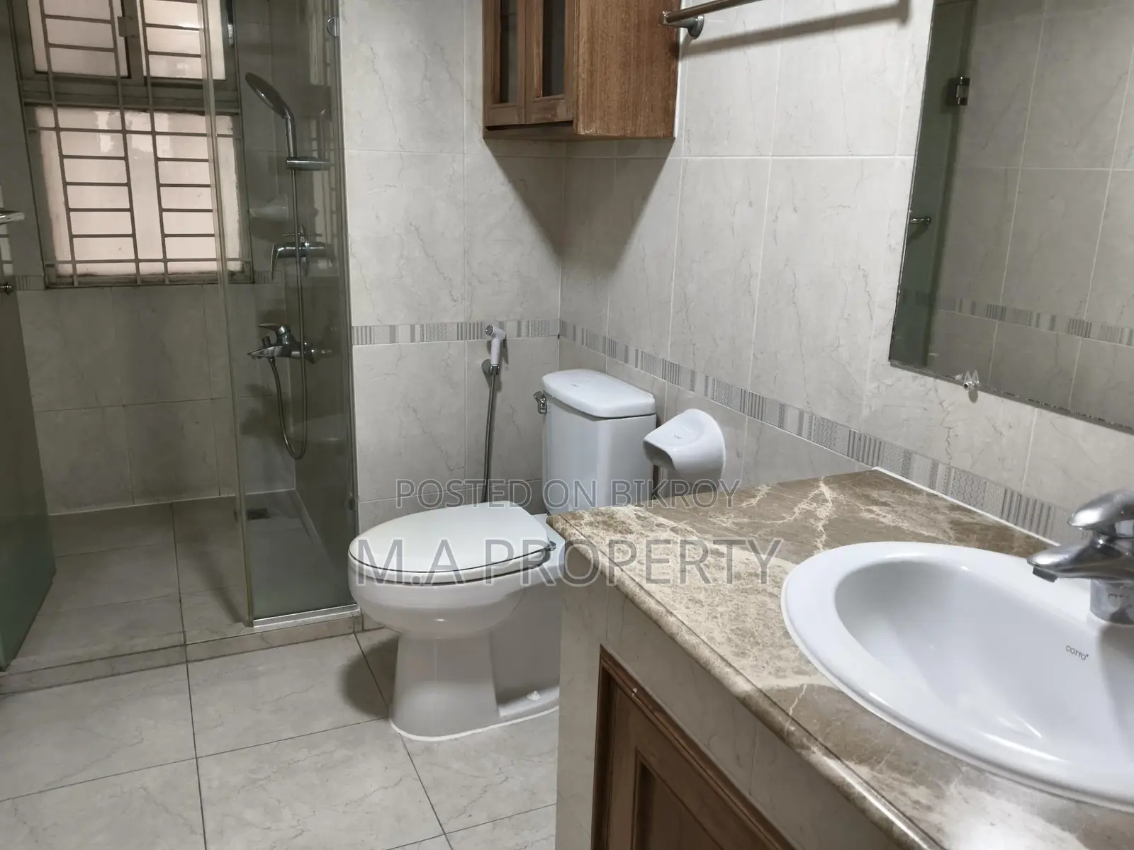 Rent Apartment 4-Bed, 4-Baths, 4000 sqft, 2-Carpark, Gulshan-2