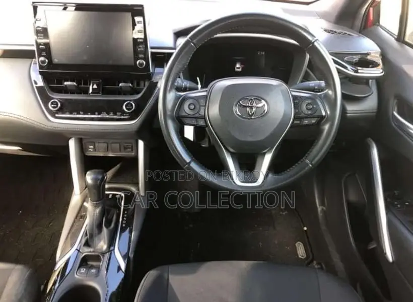 Toyota Corolla Cross S PKG,REDWINE 2022