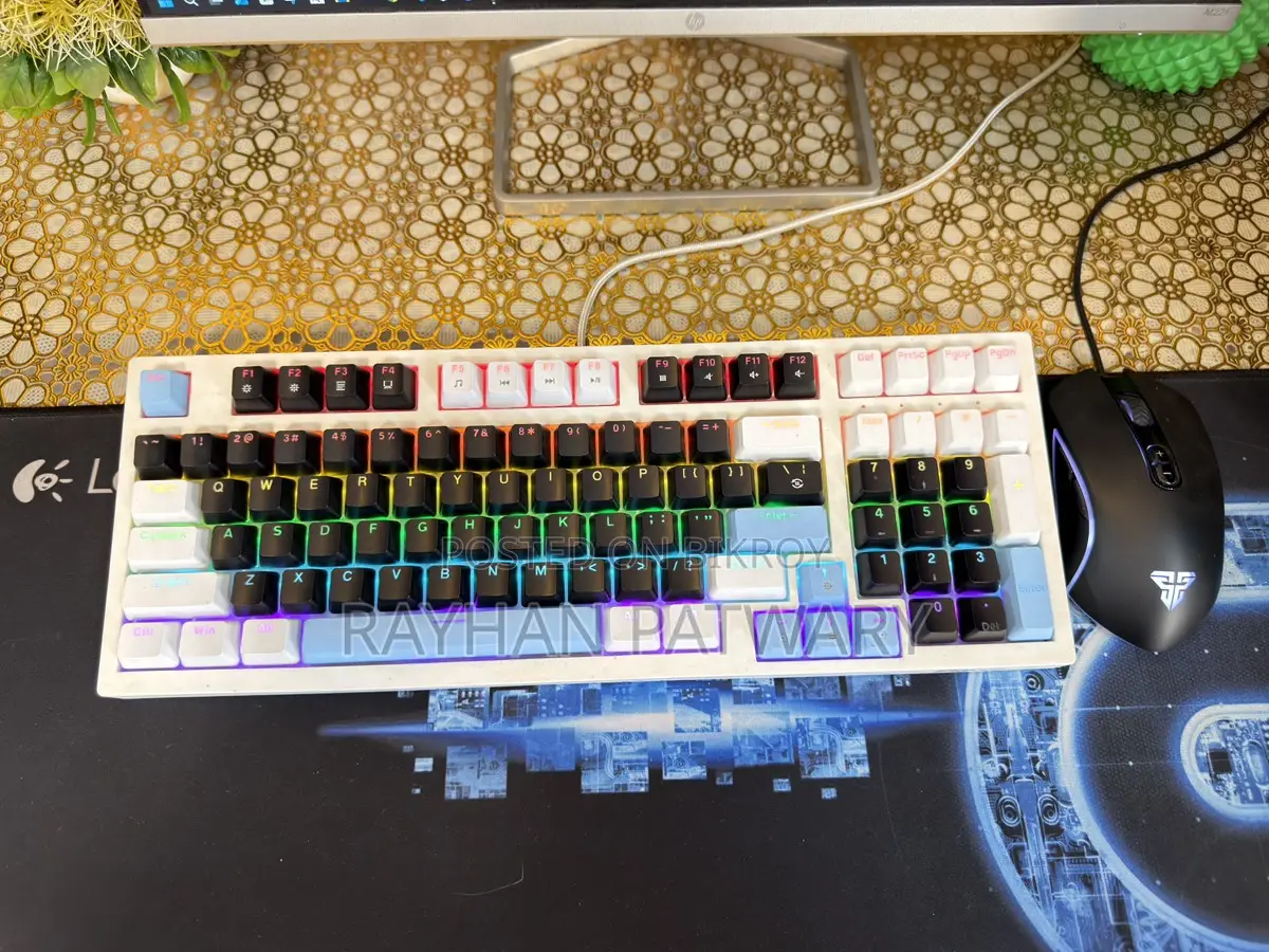 Desktop for sale