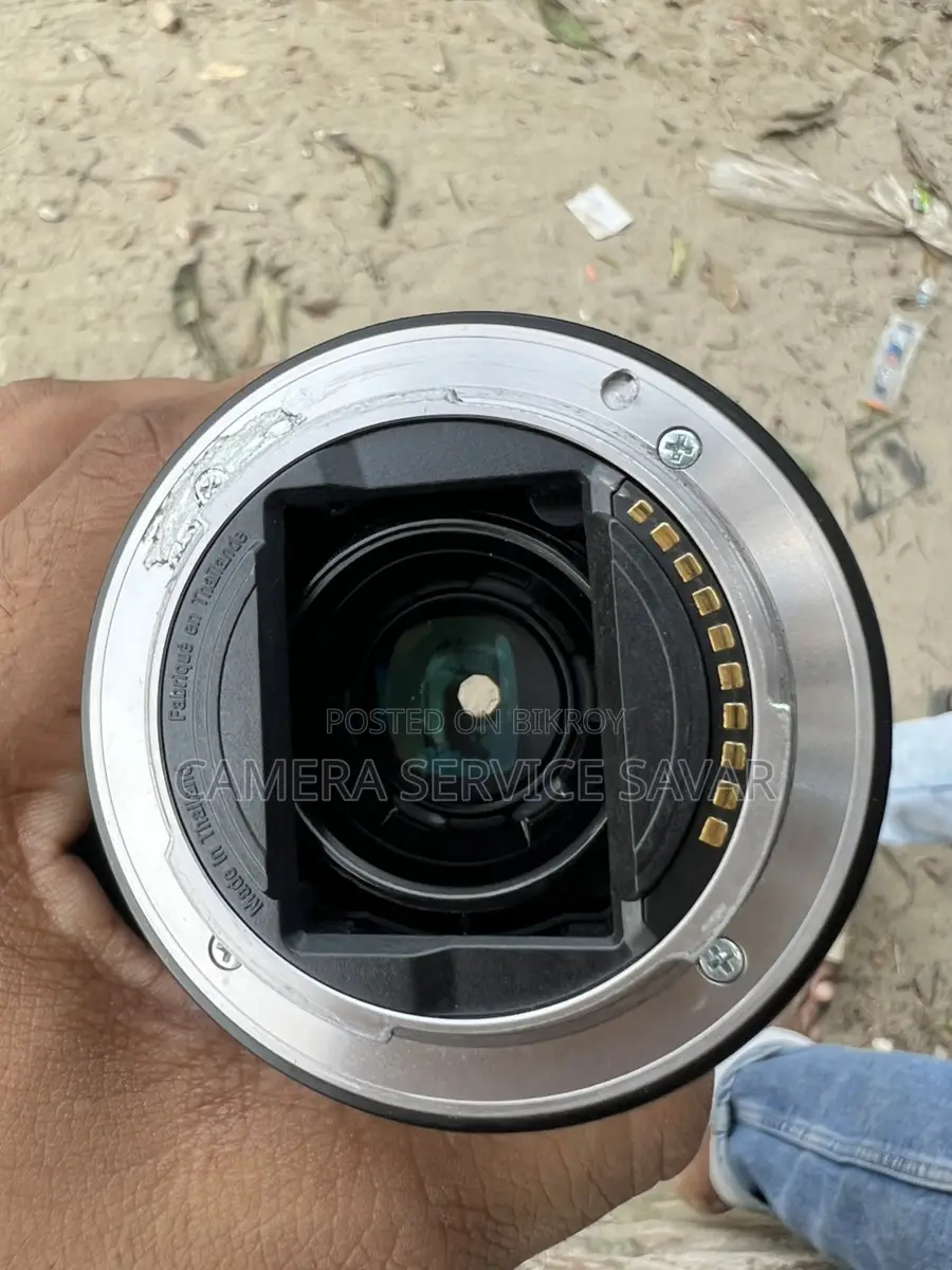 Sony FE 28mm f/2 Lens
