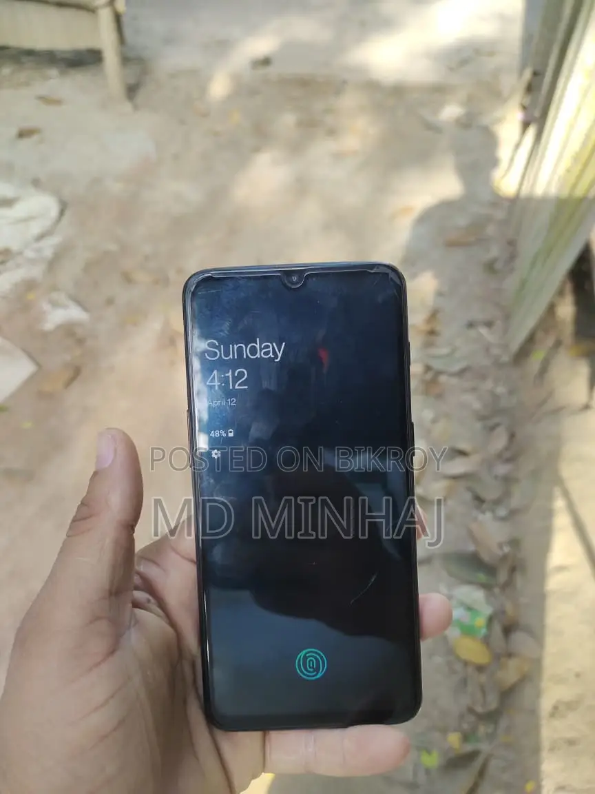 OnePlus 6T (Used)