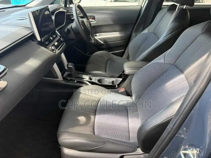 Toyota Corolla Cross Z LEATHER M GRAY 2024