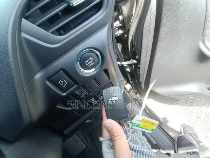 Toyota Noah EX NON HYBRID 2020