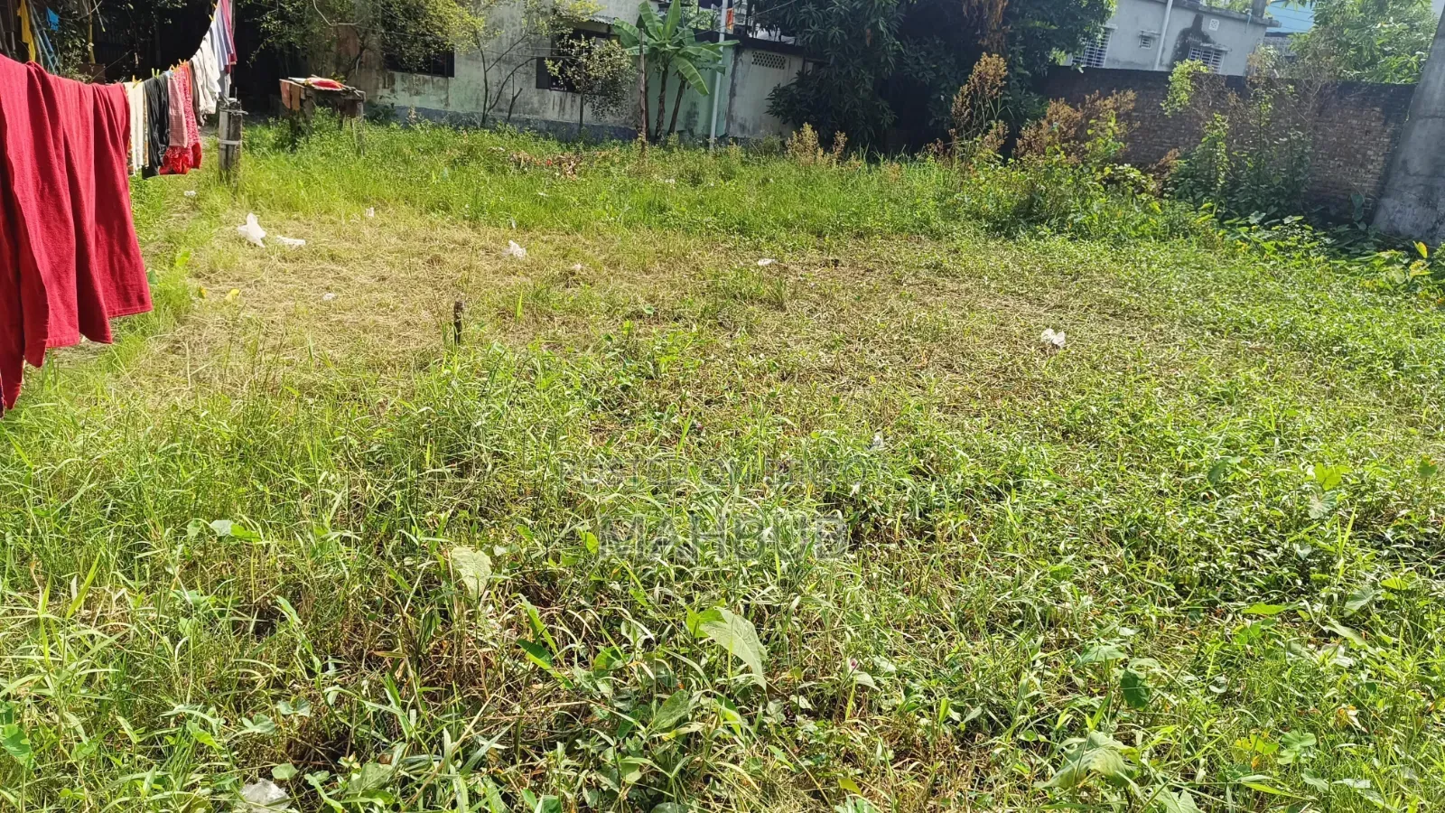 আবাসিক জমি