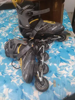 Skating Shoes