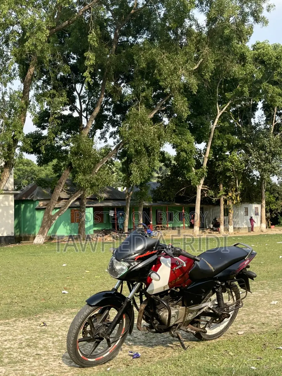 Bajaj Pulsar 150 2012