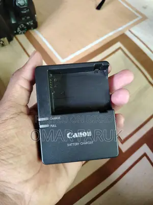 Canon 700d + 50mm Stm Lence বিক্রয় করা হবে