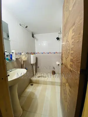 Sublet Available