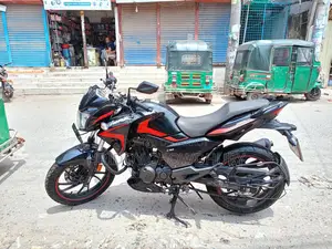 Hero Hunk 150R . 2022