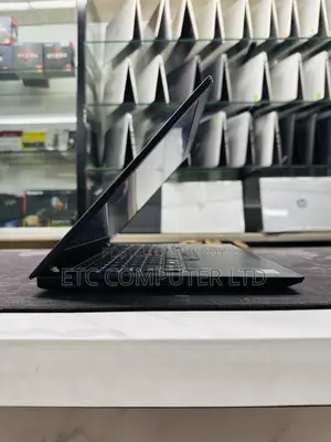ল্যাপটপ Lenovo ThinkPad X13 Gen 2 16GB Intel Core i5 SSD 512GB