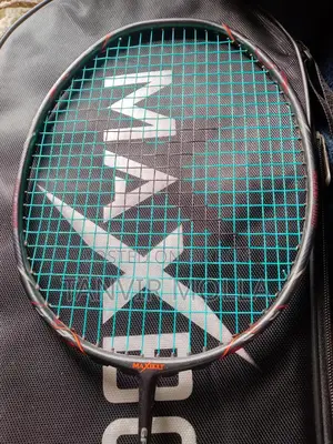 Max Bolt Racket