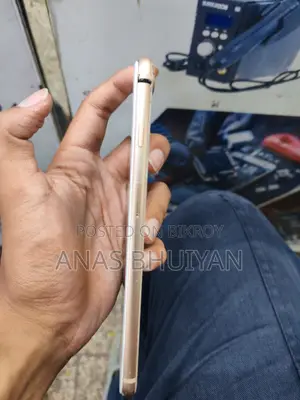 Apple iPhone 8 Plus (Used)