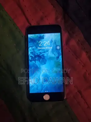 Apple iPhone 6S . (Used)