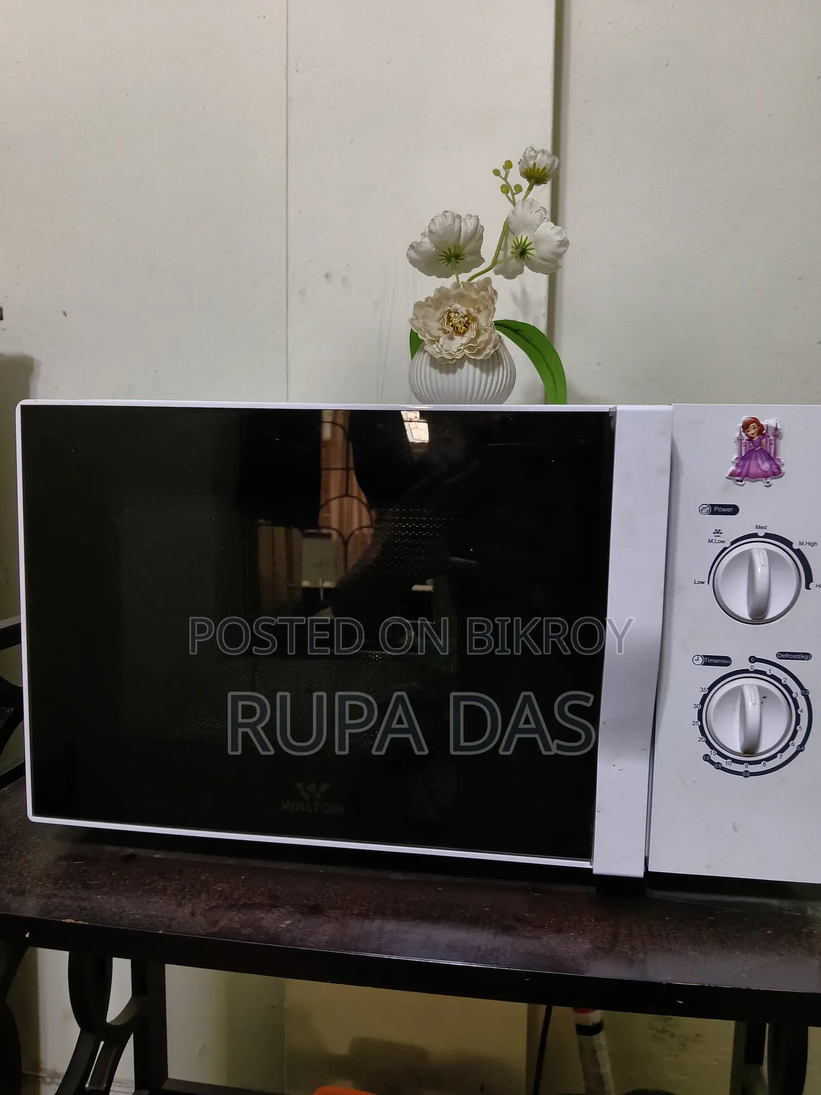 Microwave Oven