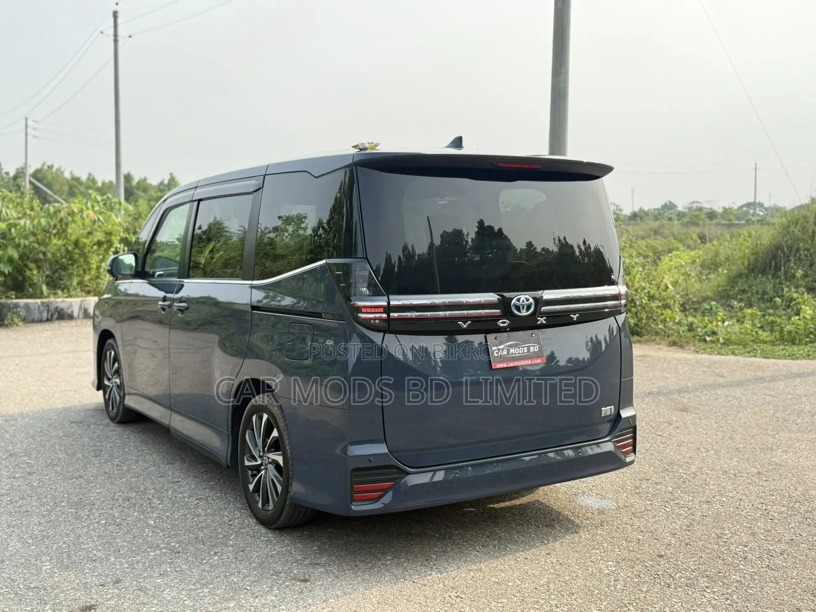 Toyota Voxy 2023 Gray