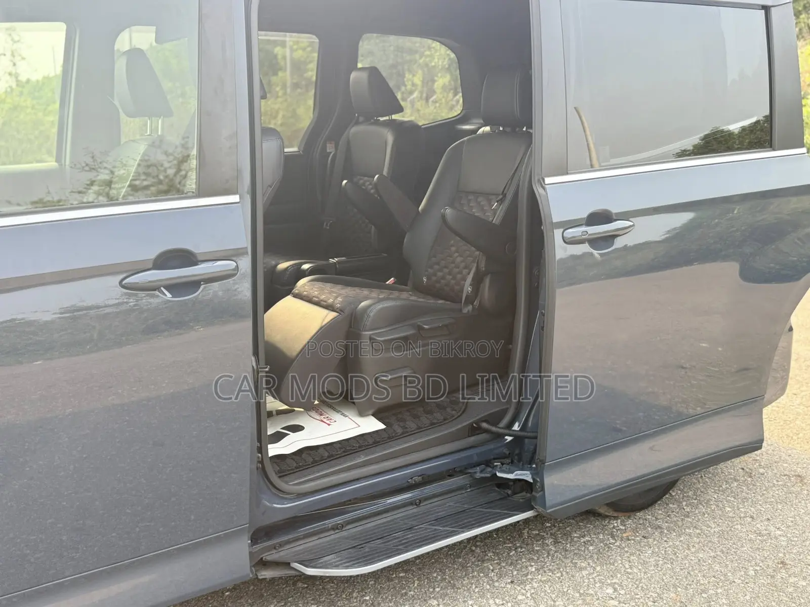 Toyota Voxy 2023 Gray