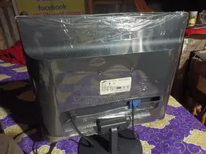 Samsung 18 Inch New Monitor 1 Year Warranty
