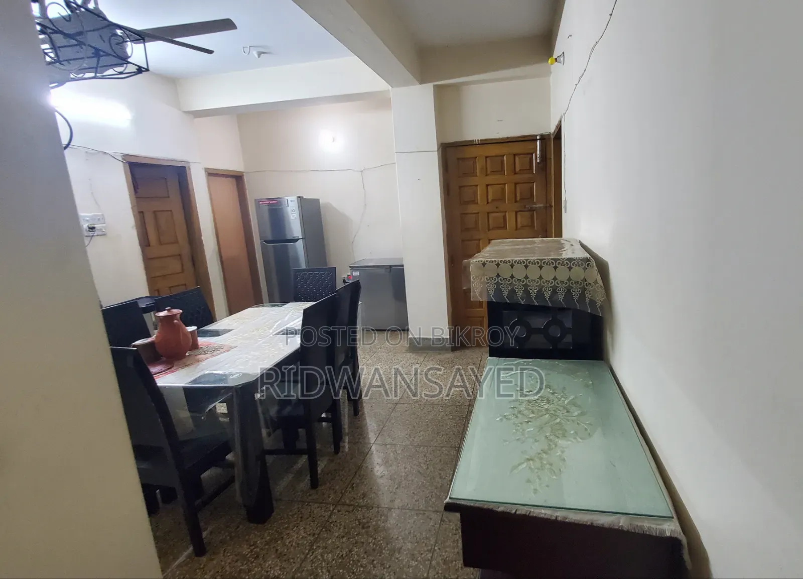 পাঁচলাইশে ভাড়ার জন্য সুসজ্জিত ২ বেডরুমের অ্যাপার্টমেন্ট