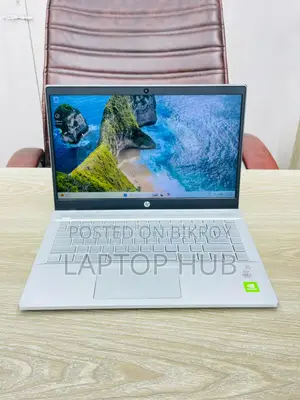 i7 -10 Gen | Hp Pavilion 14 | 2 GB Dedicated | 14“ FHD
