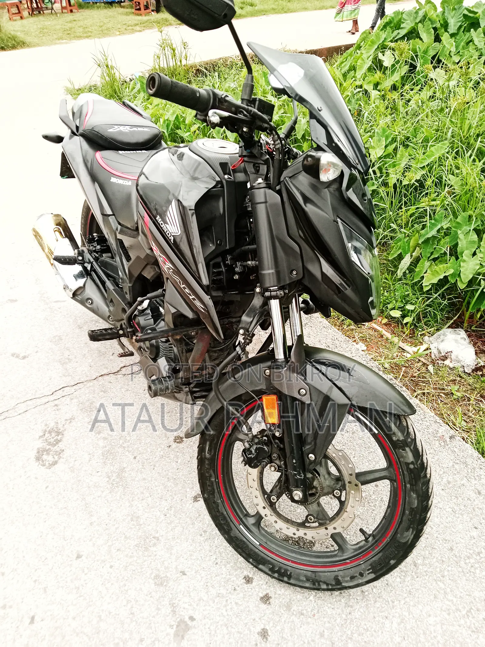 হোন্ডা ২০২৩ কালো