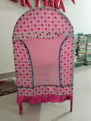 বাচ্চাদের দোলনা
