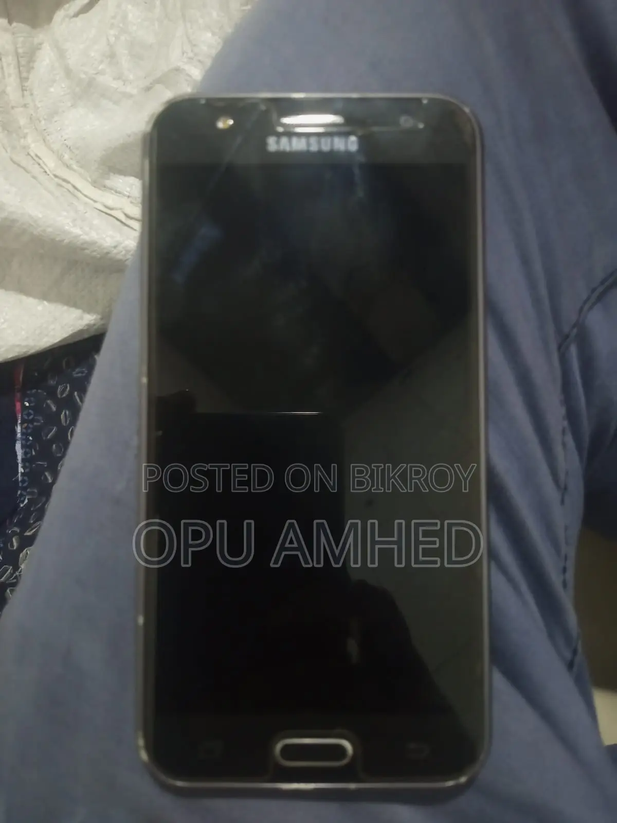 Samsung Galaxy J7 . (Used)