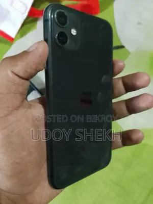 Apple iPhone 11 (Used)