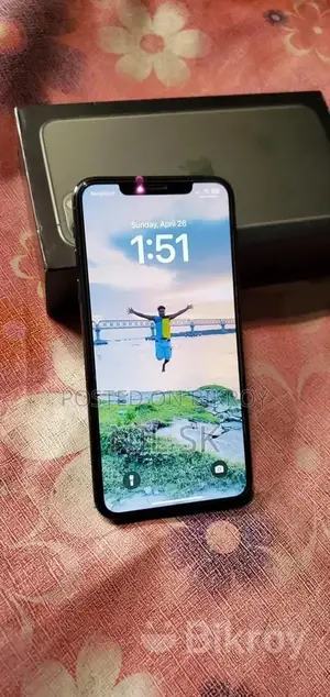 Apple iPhone 11 Pro Max Super Fresh (Used)