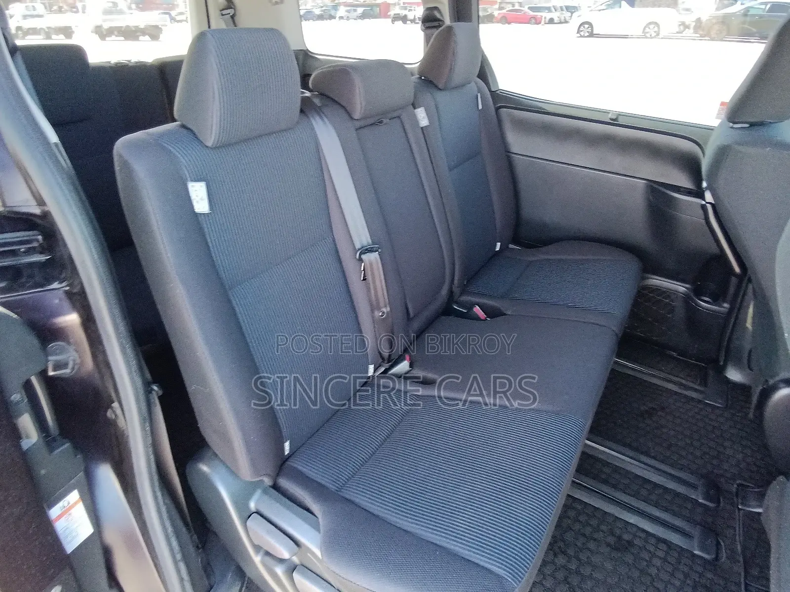 Toyota Noah X PKG NON HYB 2021