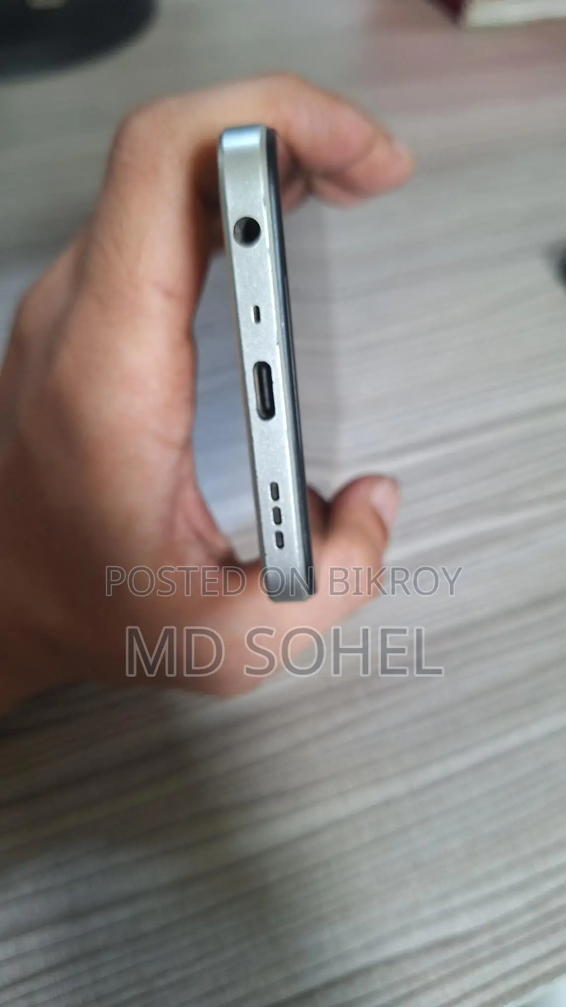 OPPO A38 . (Used)