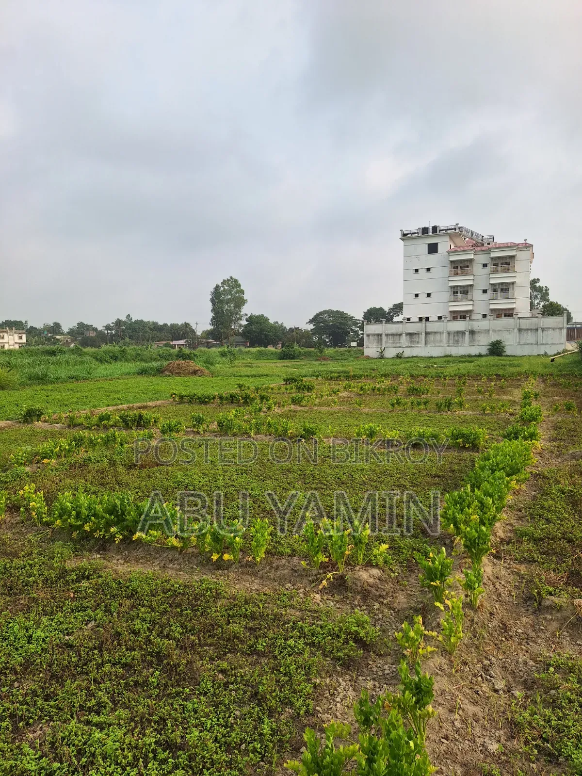 ঢাকার একদম নিকটে কম দামে ছোট জায়গা হোক আপনার!