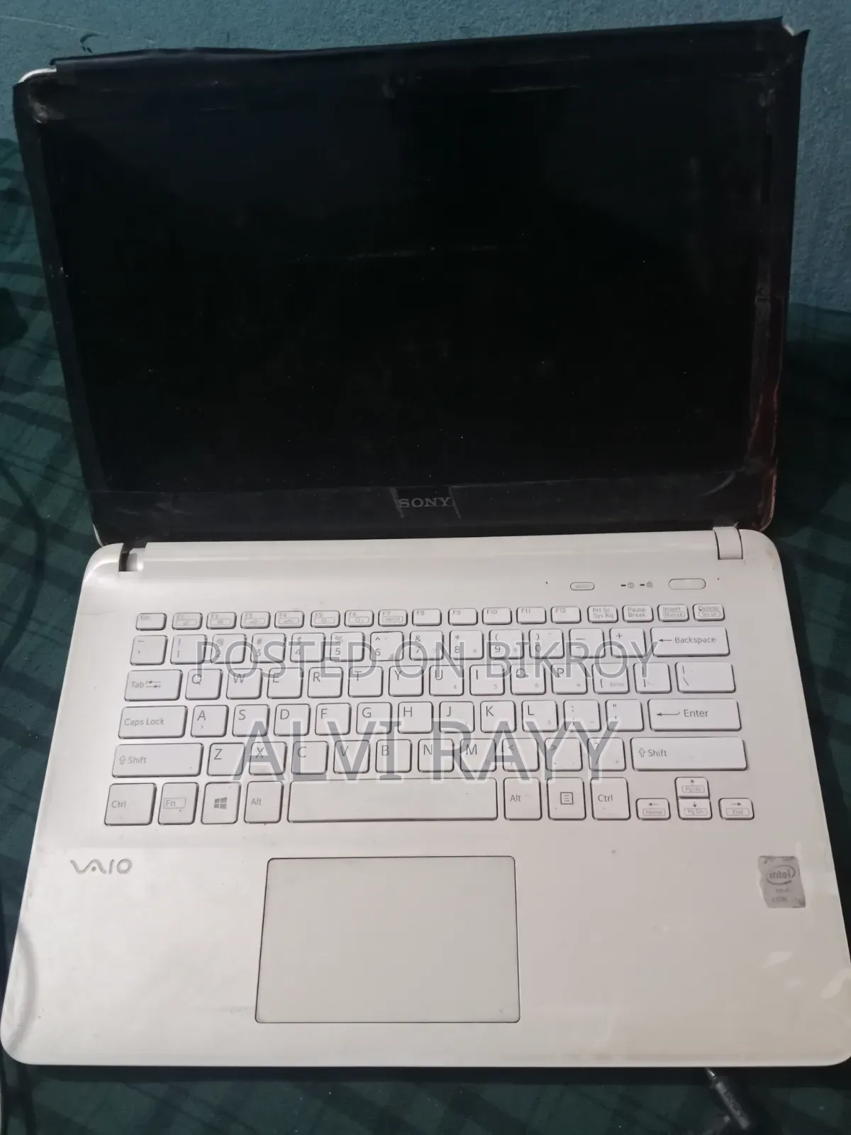 Laptop Sony VAIO Fit 14A 4GB Intel Core I3 HDD 500GB