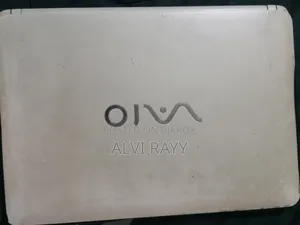 Laptop Sony VAIO Fit 14A 4GB Intel Core I3 HDD 500GB