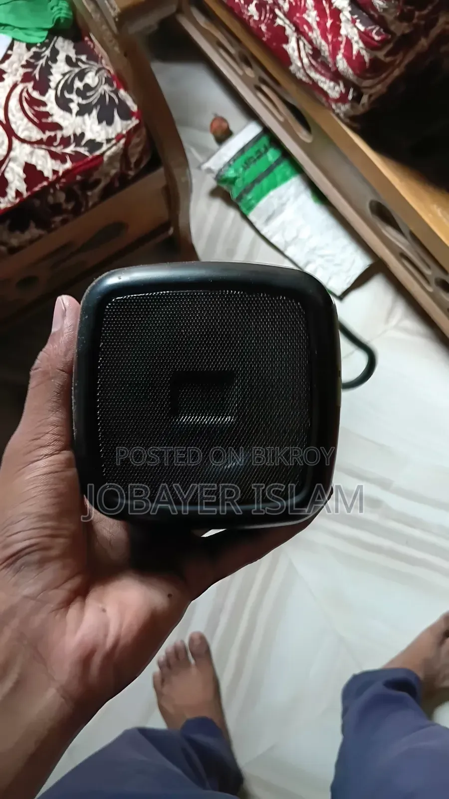 সাউন্ড বক্স সহ বিক্রি