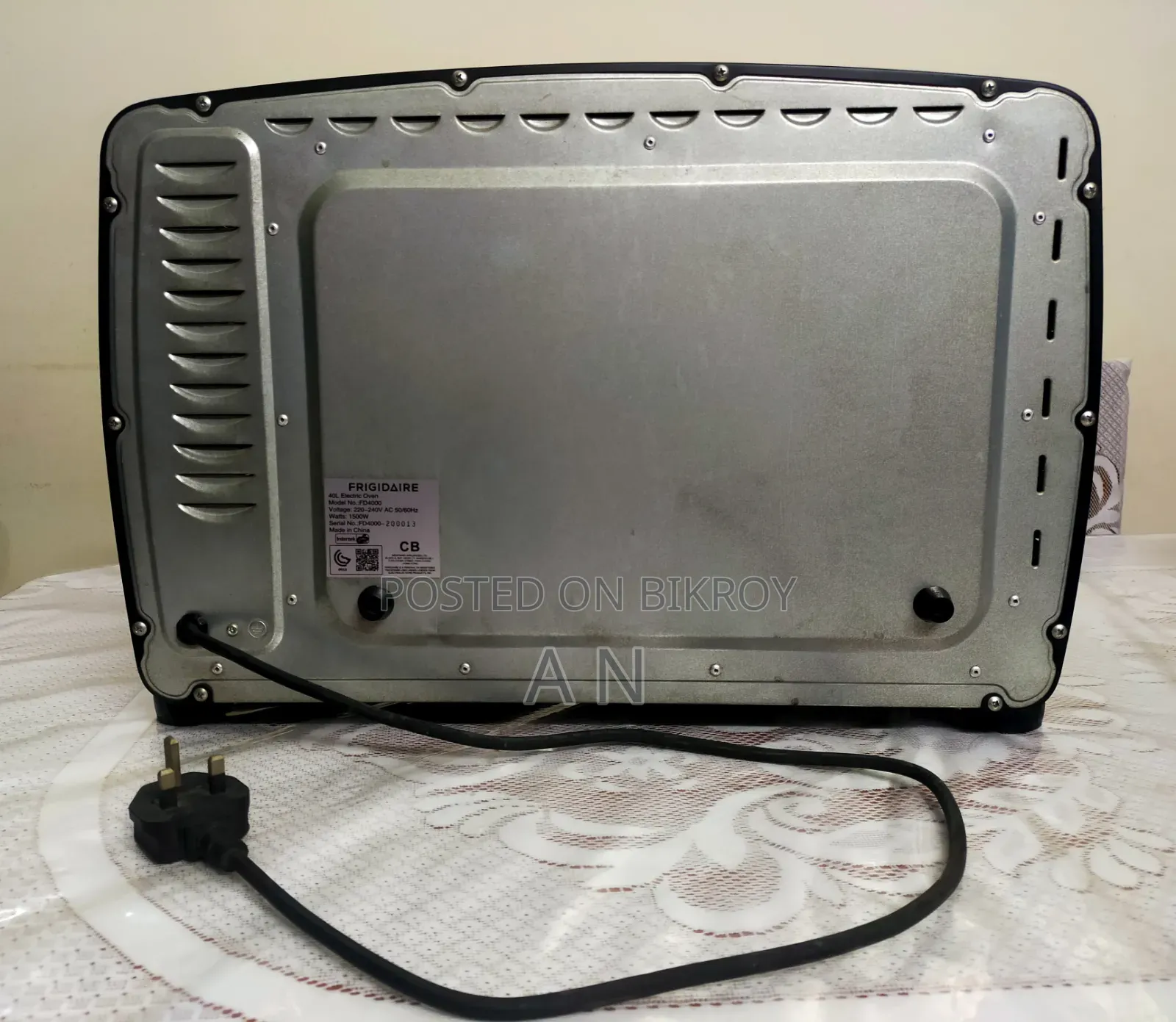 Frigidaire Electric Oven for Sale