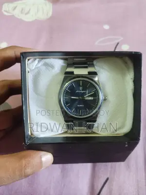 Poedagar 930 লাক্সারি স্টেইনলেস স্টিল কোয়ার্টজ ঘড়ি