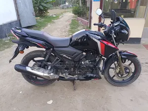 TVS Apache RTR 160 2V 2025 কালো